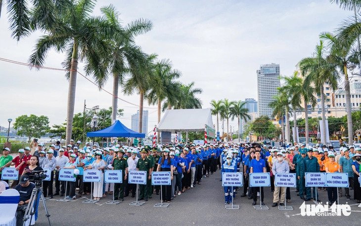 Hơn 600 người hưởng ứng Tháng hành động vì môi trường tại Đà Nẵng