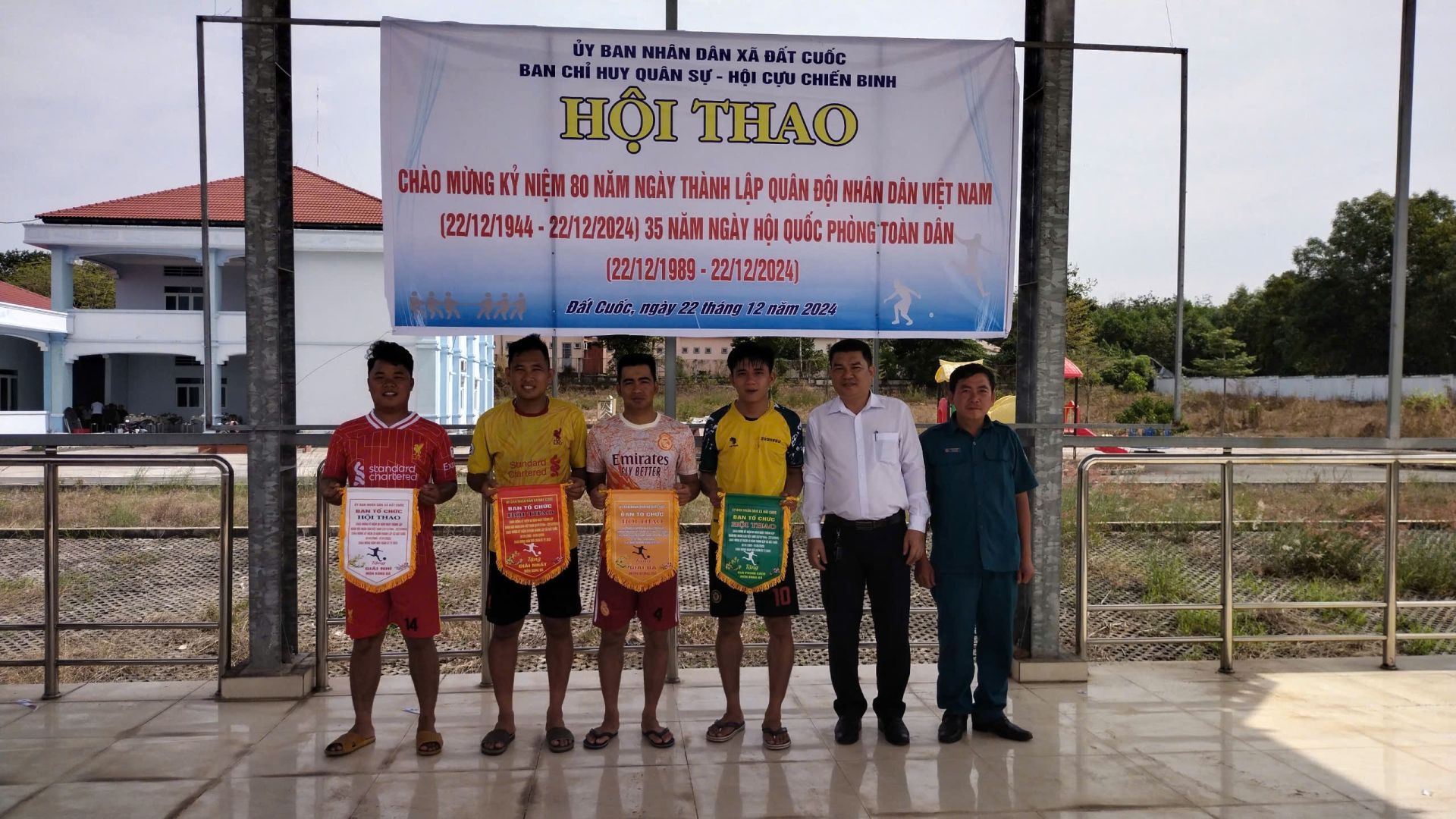 XÃ ĐẤT CUỐC TỔ CHỨC HỘI THAO CHÀO MỪNG KỶ NIỆM 80 NĂM NGÀY THÀNH LẬP QUÂN ĐỘI NHÂN DÂN VIỆT NAM (22/12/1944 - 22/12/2024)