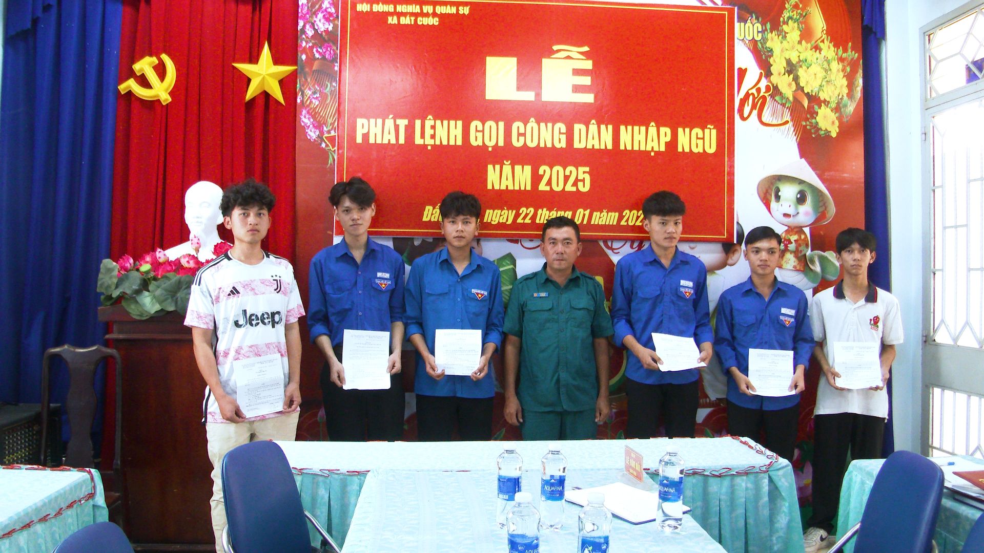 XÃ ĐẤT CUỐC TỔ CHỨC LỄ PHÁT LỆNH GỌI CÔNG DÂN NHẬP NGŨ NĂM 2025