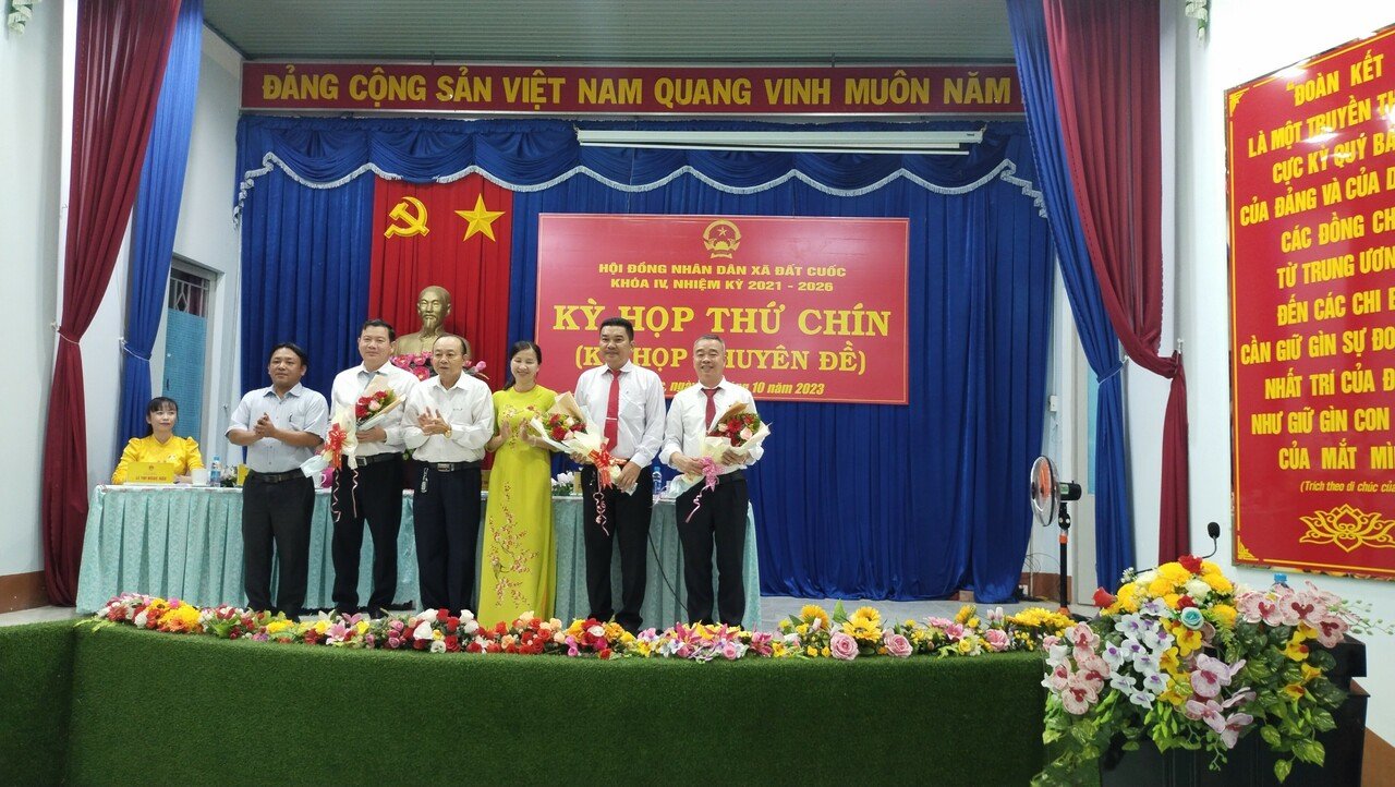 Hội đồng nhân dân xã Đất Cuốc tổ chức kỳ họp thứ Chín, nhiệm kỳ 2021 – 2026