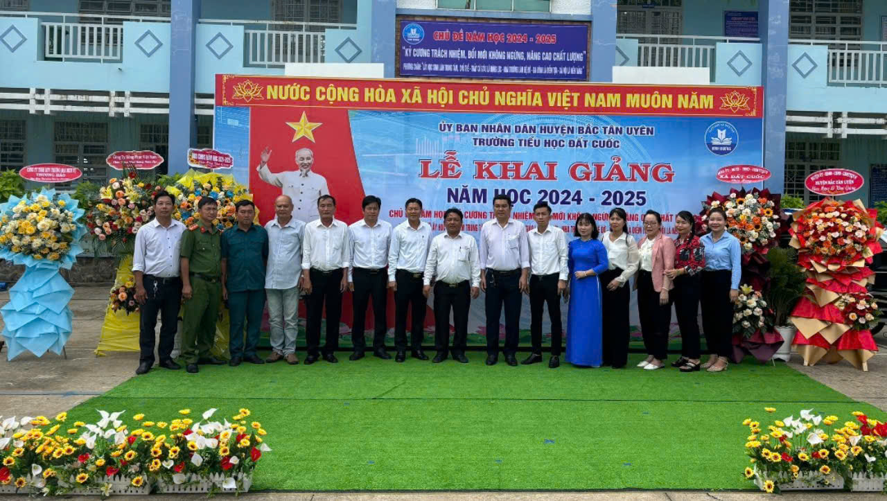 TRƯỜNG TIỂU HỌC ĐẤT CUỐC TƯNG BỪNG CHÀO ĐÓN LỄ KHAI GIẢNG NĂM HỌC MỚI 2024 – 2025