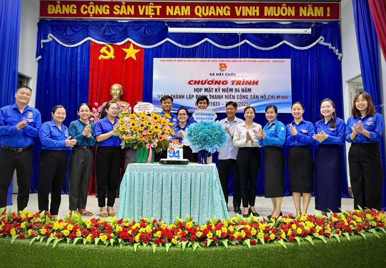 XÃ ĐẤT CUỐC TỔ CHỨC HỌP MẶT KỶ NIỆM NGÀY THÀNH LẬP ĐOÀN TNCS HỒ CHÍ MINH (26/3/1931-26/3/2025)
