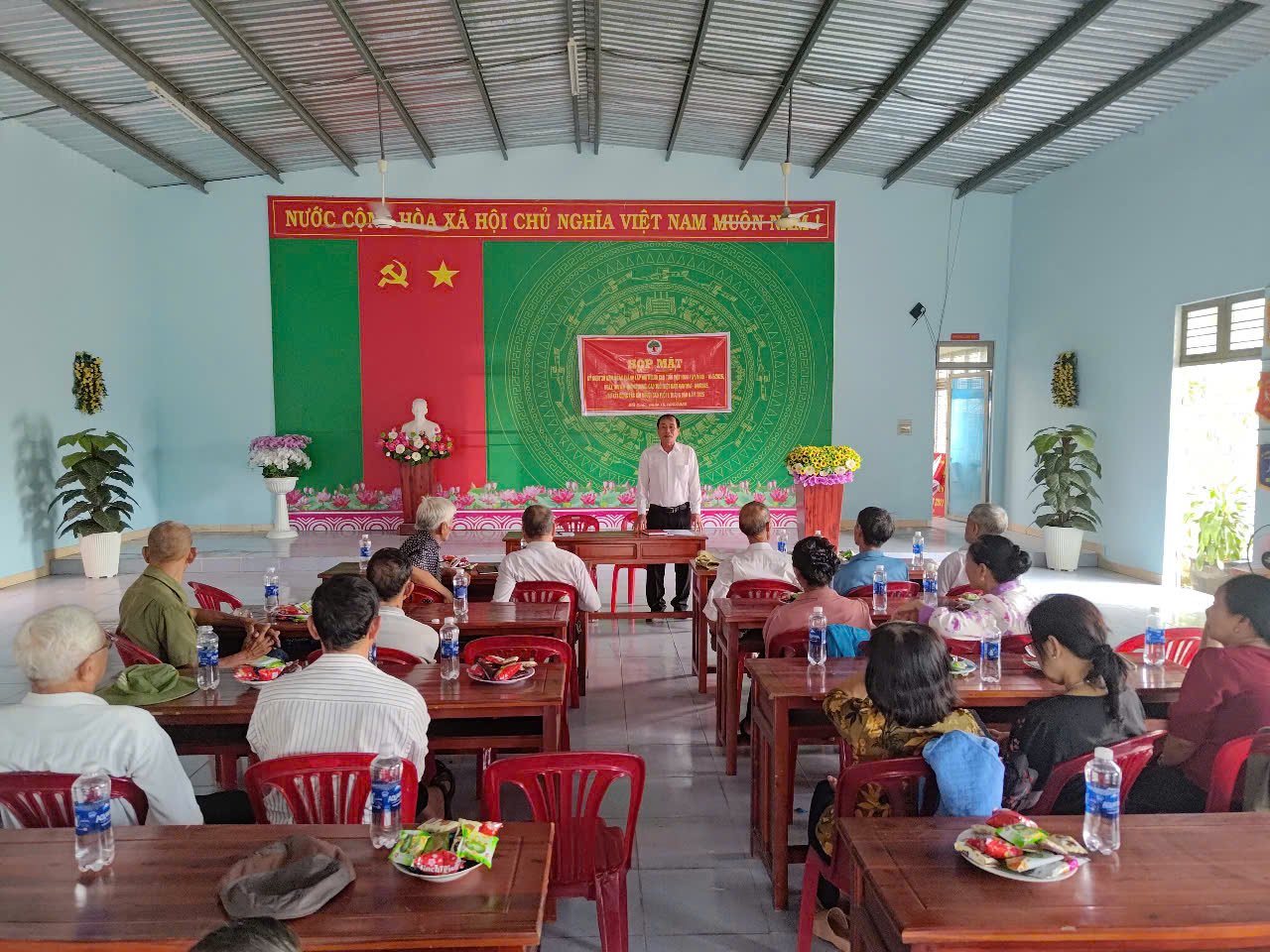 XÃ ĐẤT CUỐC TỔ CHỨC HỌP MẶT KỶ NIỆM 30 NĂM NGÀY THÀNH LẬP HỘI NGƯỜI CAO TUỔI VIỆT NAM