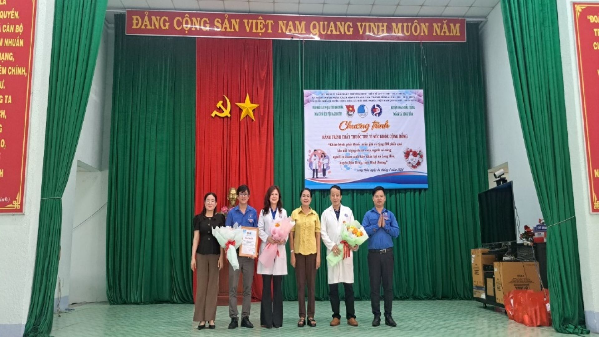 Hành trình thầy thuốc trẻ vì sức khỏe cộng đồng năm 2024