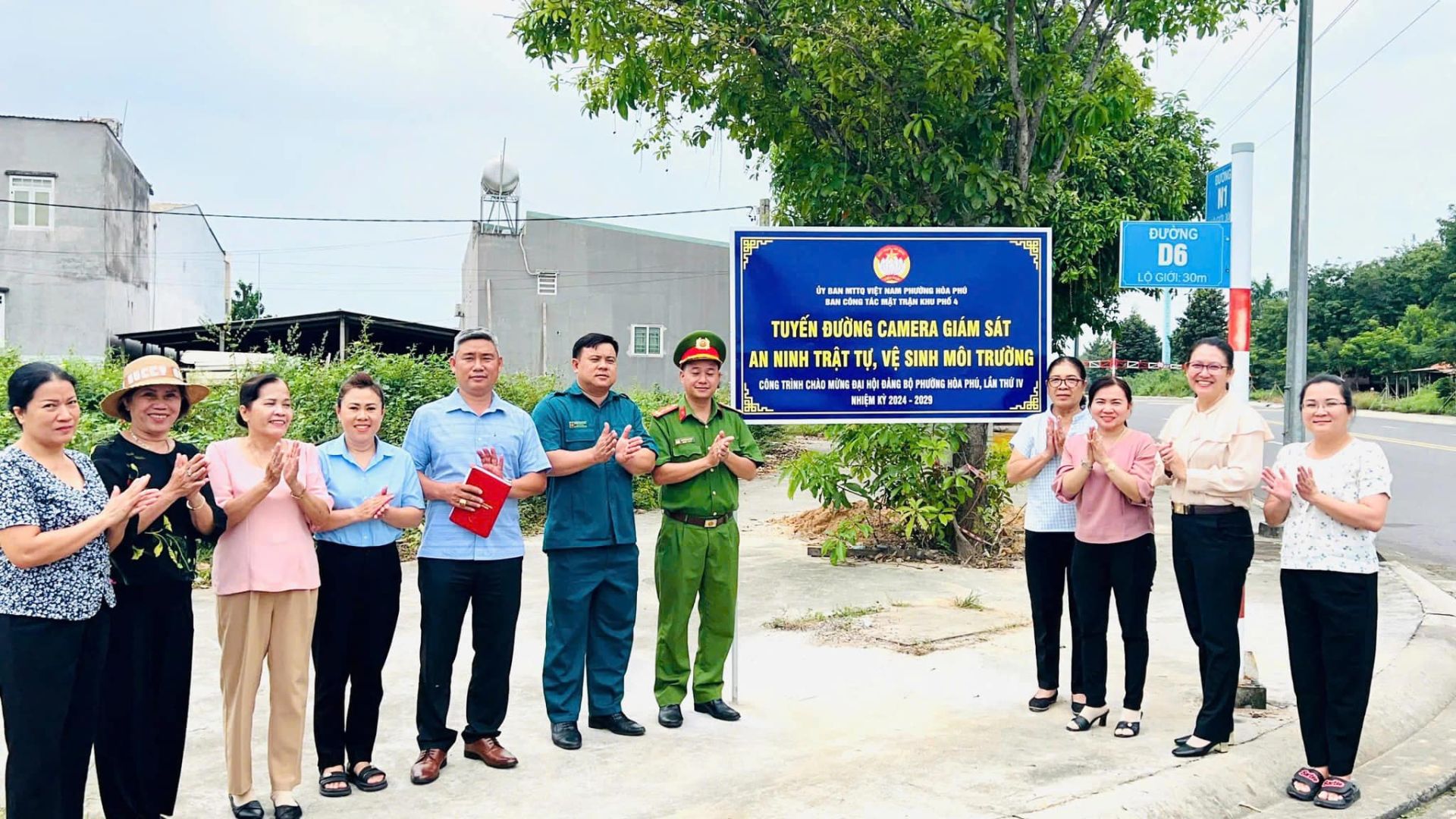 Uỷ ban MTTQ Việt Nam phường Hòa Phú ra mắt tuyến đường camera giám sát an ninh “Công trình chào mừng Đại hội đại biểu Đảng bộ phường Hòa Phú lần thứ IV, nhiệm kỳ 2025 – 2030"