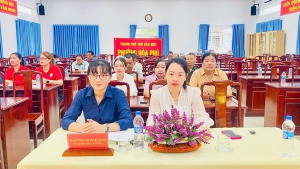 Đảng ủy phường Hòa Phú tổ chức Hội nghị sơ kết Đề án Nâng cao chất lượng cuộc vận động "Xây dựng nếp sống văn hóa - văn minh đô thị" 6 tháng đầu năm 2025