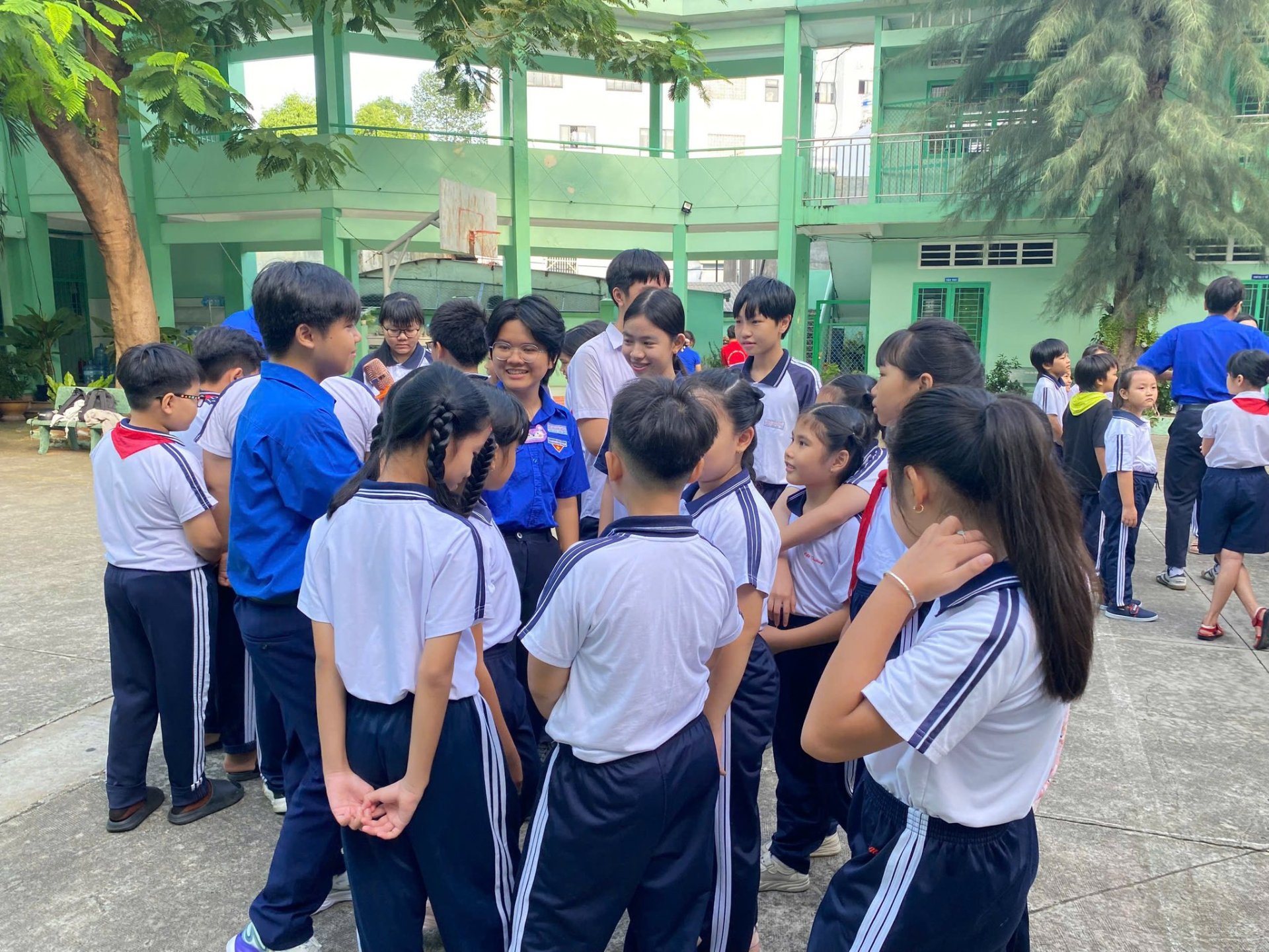 PHƯỜNG PHÚ CƯỜNG TỔ CHỨC TRÒ CHƠI LỚN DÀNH CHO HỌC SINH TRÊN ĐỊA BÀN PHƯỜNG