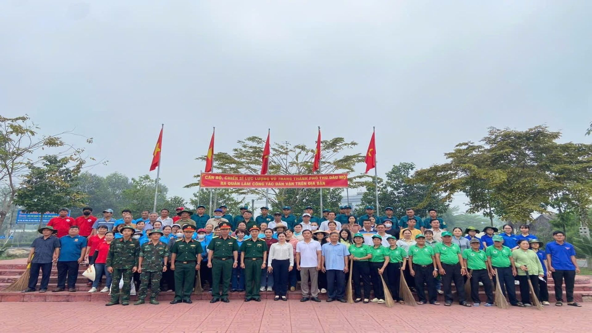 PHƯỜNG PHÚ MỸ THỰC HIỆN CÔNG TÁC DÂN VẬN VỚI BAN CHỈ HUY QUÂN SỰ THÀNH PHỐ THỦ DẦU MỘT NĂM 2025.