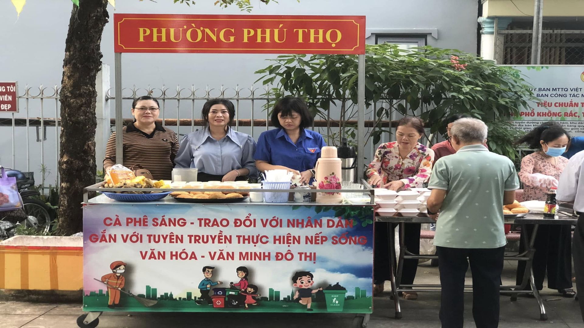 Đề án NSVH-VMĐT: Cà phê sáng - Trao đổi với nhân dân