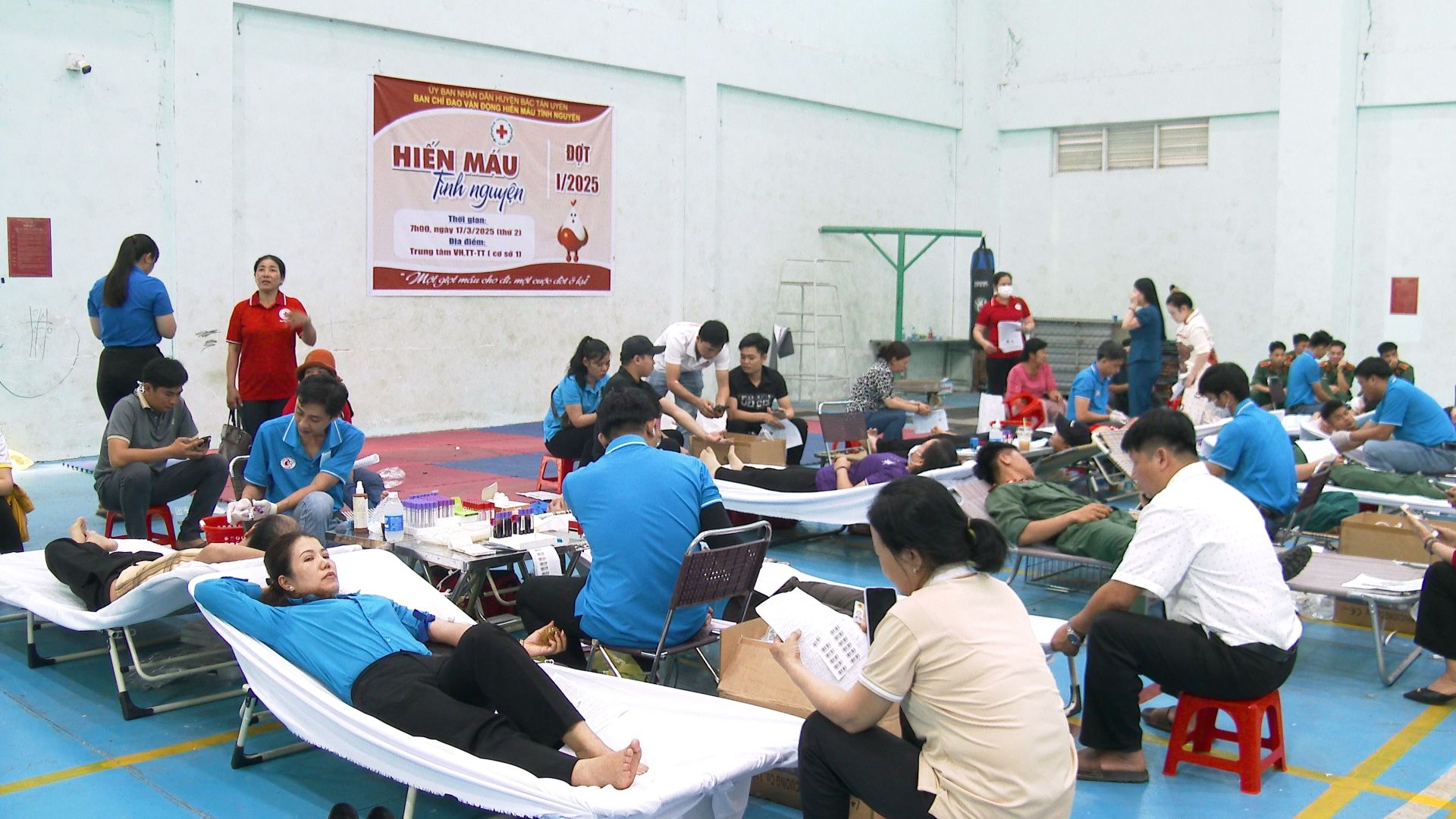 Huyện Bắc Tân Uyên tiếp nhận 294 đơn vị máu trong ngày hiến máu tình nguyện đợt 1 năm 2025