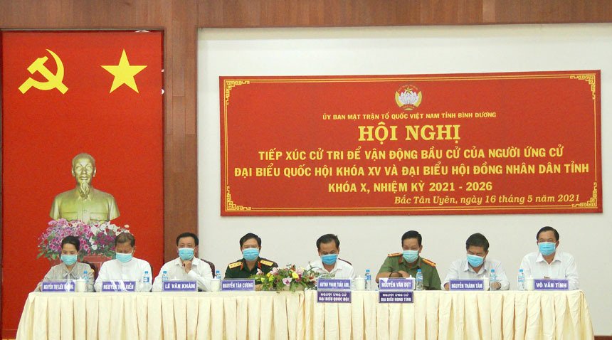 Các ứng cử viên đại biểu Quốc hội khóa XV, đại biểu Hội đồng nhân dân tỉnh Bình Dương nhiệm kỳ 2021-2026 tiếp xúc cử tri, vận động bầu cử tại huyện Bắc Tân Uyên
