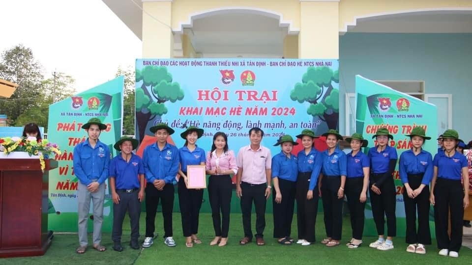 Xã Tân Định tổ chức Lễ Khai mạc hè – Ra quân chiến dịch thanh niên tình nguyện hè, và phát động tháng hành động vì trẻ em năm 2024.