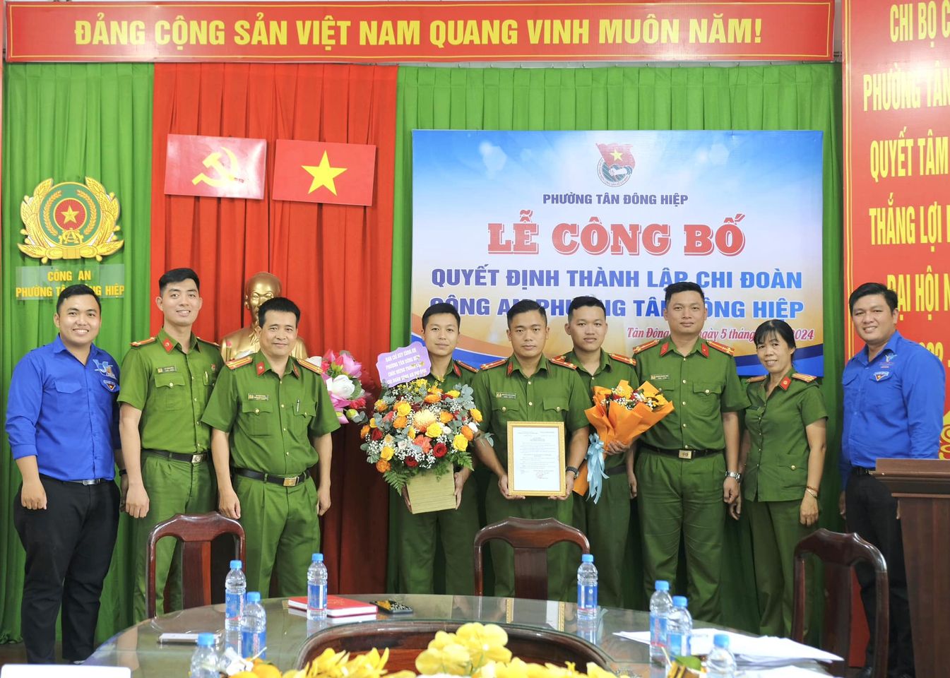 Lễ công bố Quyết định thành lập Chi đoàn Công an phường Tân Đông Hiệp