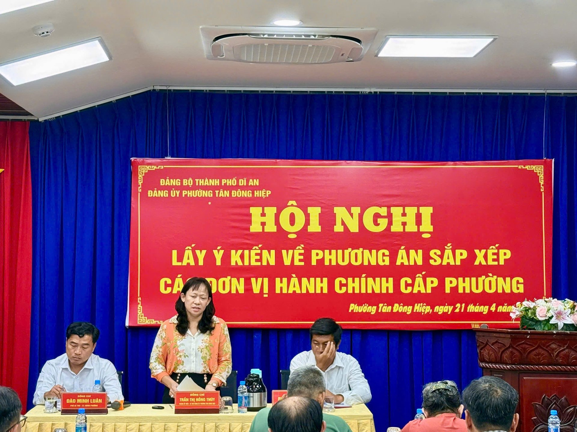 ĐẢNG ỦY PHƯỜNG TÂN ĐÔNG HIỆP TỔ CHỨC HỘI NGHỊ LẤY Ý KIẾN VỀ PHƯƠNG ÁN SẮP XẾP CÁC ĐƠN VỊ HÀNH CHÍNH CẤP PHƯỜNG