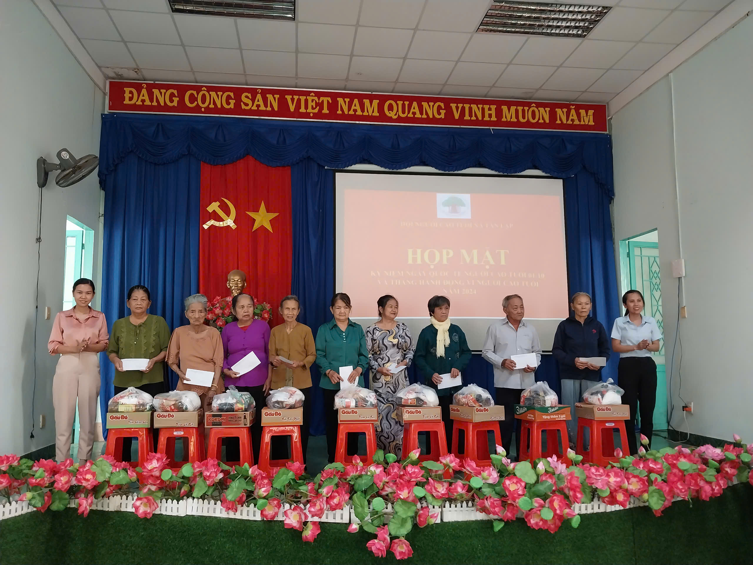 KỶ NIỆM NGÀY QUỐC TẾ NGƯỜI CAO TUỔI 01/10 VÀ THÁNG HÀNH ĐỘNG VÌ NGƯỜI CAO TUỔI NĂM 2024