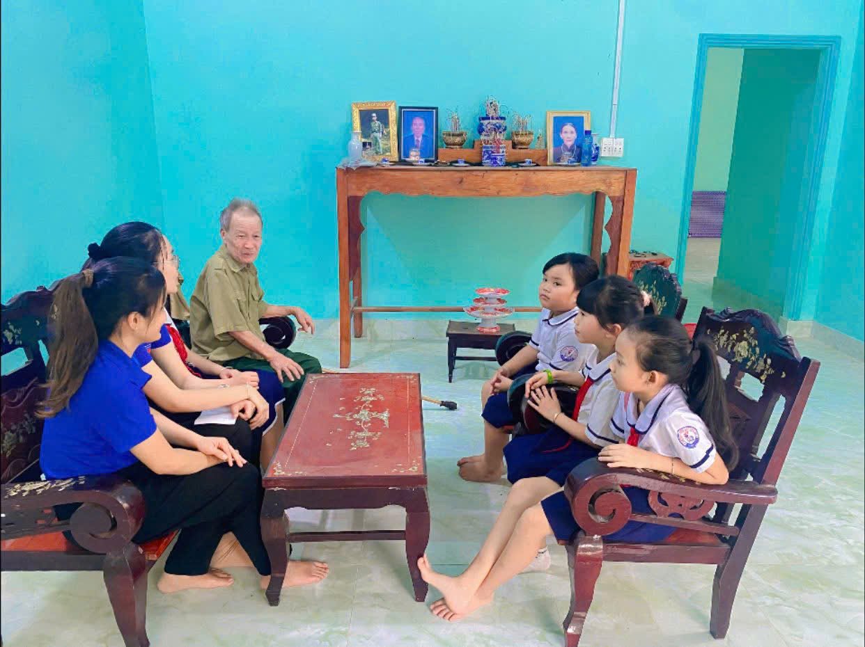 HOẠT ĐỘNG CHÀO MỪNG KỶ NIỆM 50 NĂM NGÀY GIẢI PHÓNG MIỀN NAM THỐNG NHẤT ĐẤT NƯỚC (30/4/1975-30/4/2025).