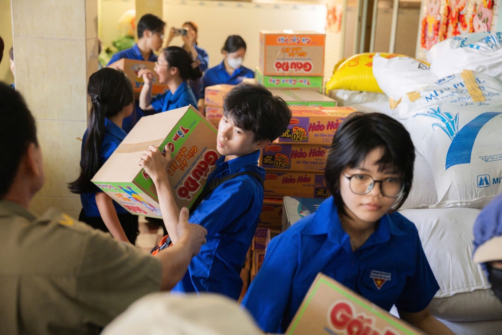 C&oacute; thể l&agrave; h&igrave;nh ảnh về trẻ em v&agrave; văn bản