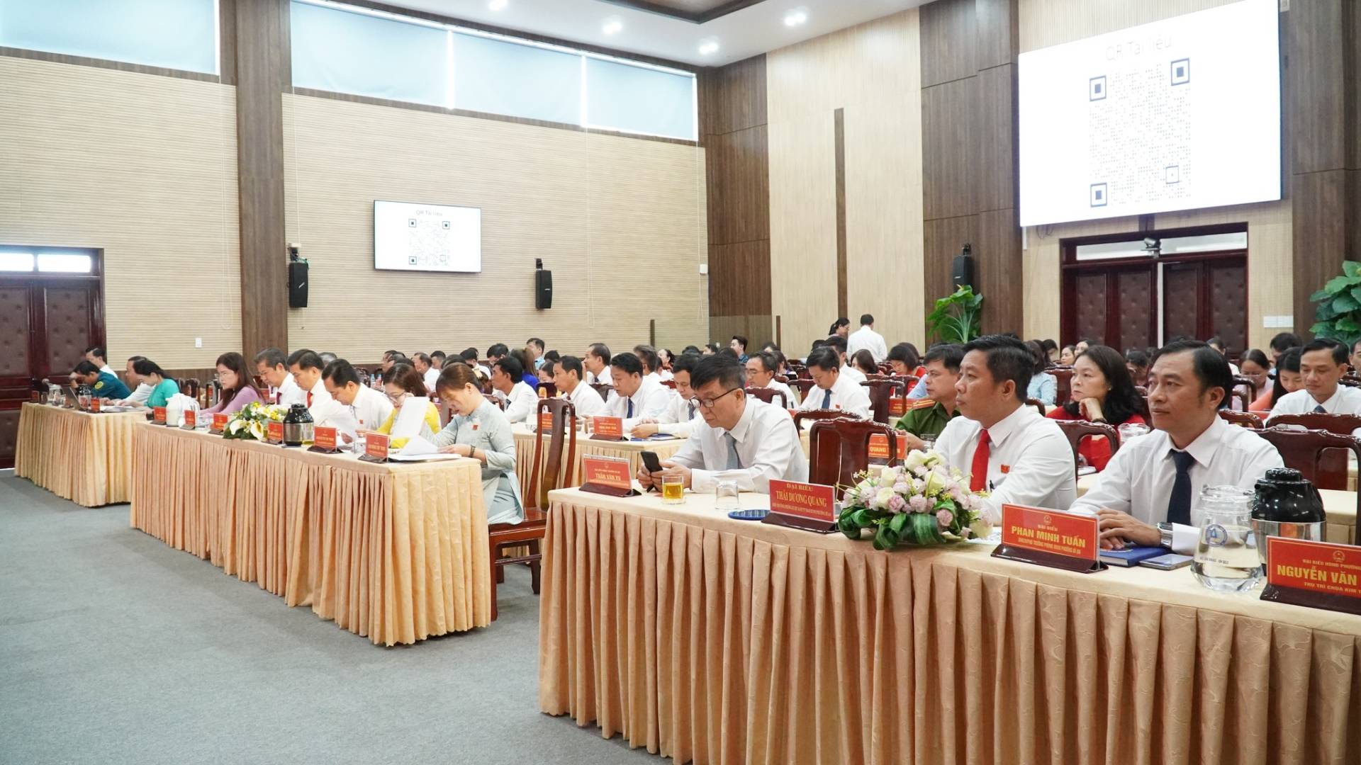 Kh&ocirc;ng c&oacute; m&ocirc; tả ảnh.