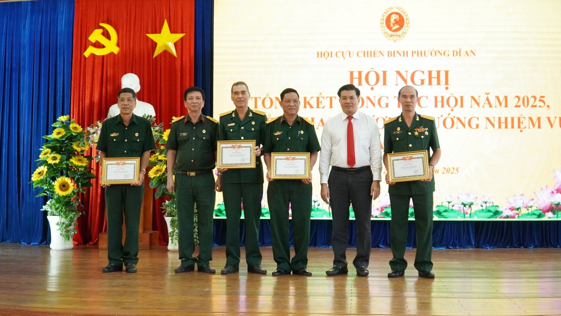 C&oacute; thể l&agrave; h&igrave;nh ảnh về văn bản