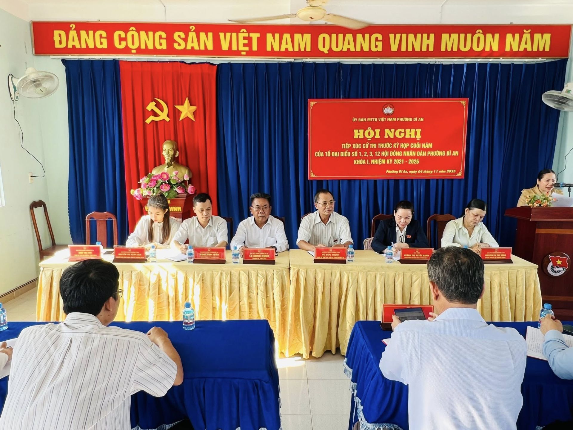 C&oacute; thể l&agrave; h&igrave;nh ảnh về văn bản cho biết 'ĐẢNG CỘNG SẢN VIỆT NAM QUANG VINH MU&Ocirc;N NĂM MMIT MTTO TOV መፍ TRA RAN PHƯƠNG AN ό&iota; HỘINGHI NGHI &Pi;&iota;EP C&Uuml;TRI TRƯỢC &theta;&delta;&iota;&kappa; M&Acirc;M BIỂU 01,23 ಯర್ರ PHƯƠNG KHOA NHIỆM CỦA AR AN HNH 2021 2025 2025 PagNa N タy y ឯយ NORF N'