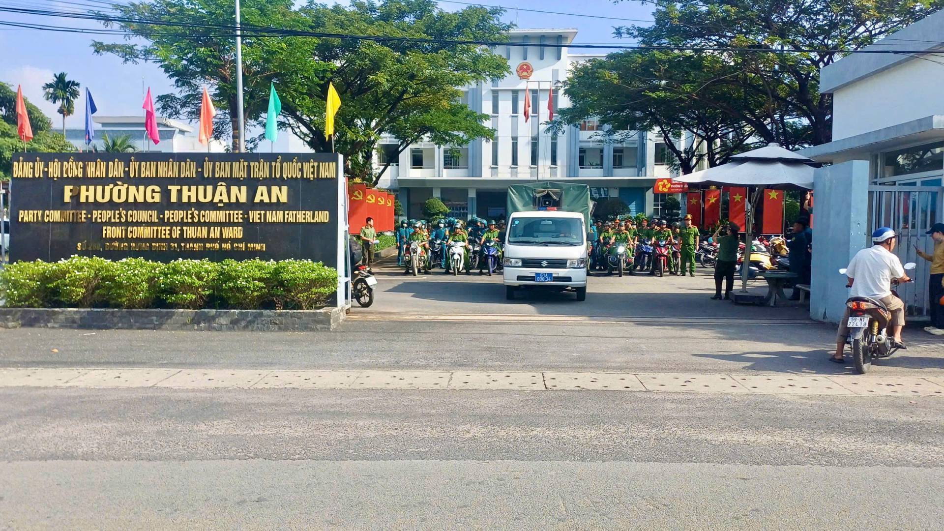 Th&ocirc;ng b&aacute;o tiếp nhận hồ sơ ứng cử đại biểu Hội đồng nh&acirc;n d&acirc;n phường Thuận An