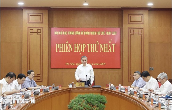 Tổng Bí thư Tô Lâm ký quy định nhiệm vụ Ban Chỉ đạo Trung ương về hoàn thiện thể chế, pháp luật