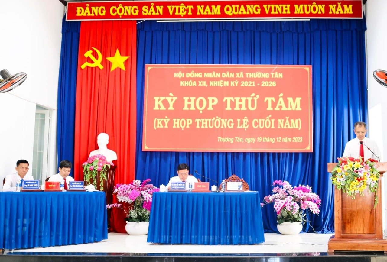 HỘI ĐỒNG NHÂN DÂN XÃ THƯỜNG TÂN KHÓA XII, NHIỆM KỲ 2021 – 2026 TỔ CHỨC KỲ HỌP THỨ TÁM – KỲ HỌP THƯỜNG LỆ CUỐI NĂM 2023