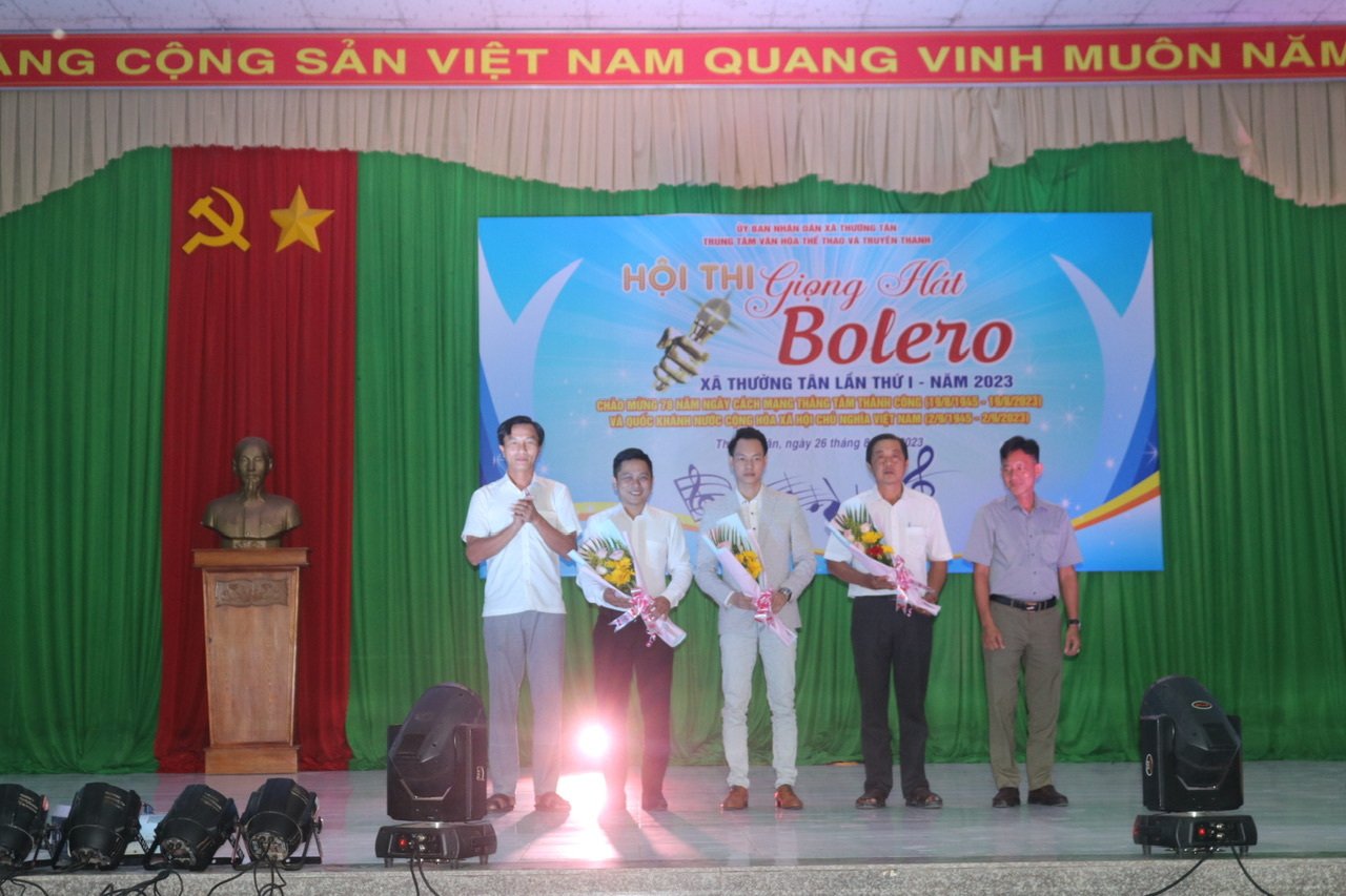 VĂN HOÁ THÔNG TIN THỂ THAO VÀ ĐÀI TRUYỀN THANH XÃ THƯỜNG TÂN TỔ CHỨC HỘI THI GIỌNG HÁT BOLERO XÃ THƯỜNG TÂN LẦN THƯ I NĂM 2023