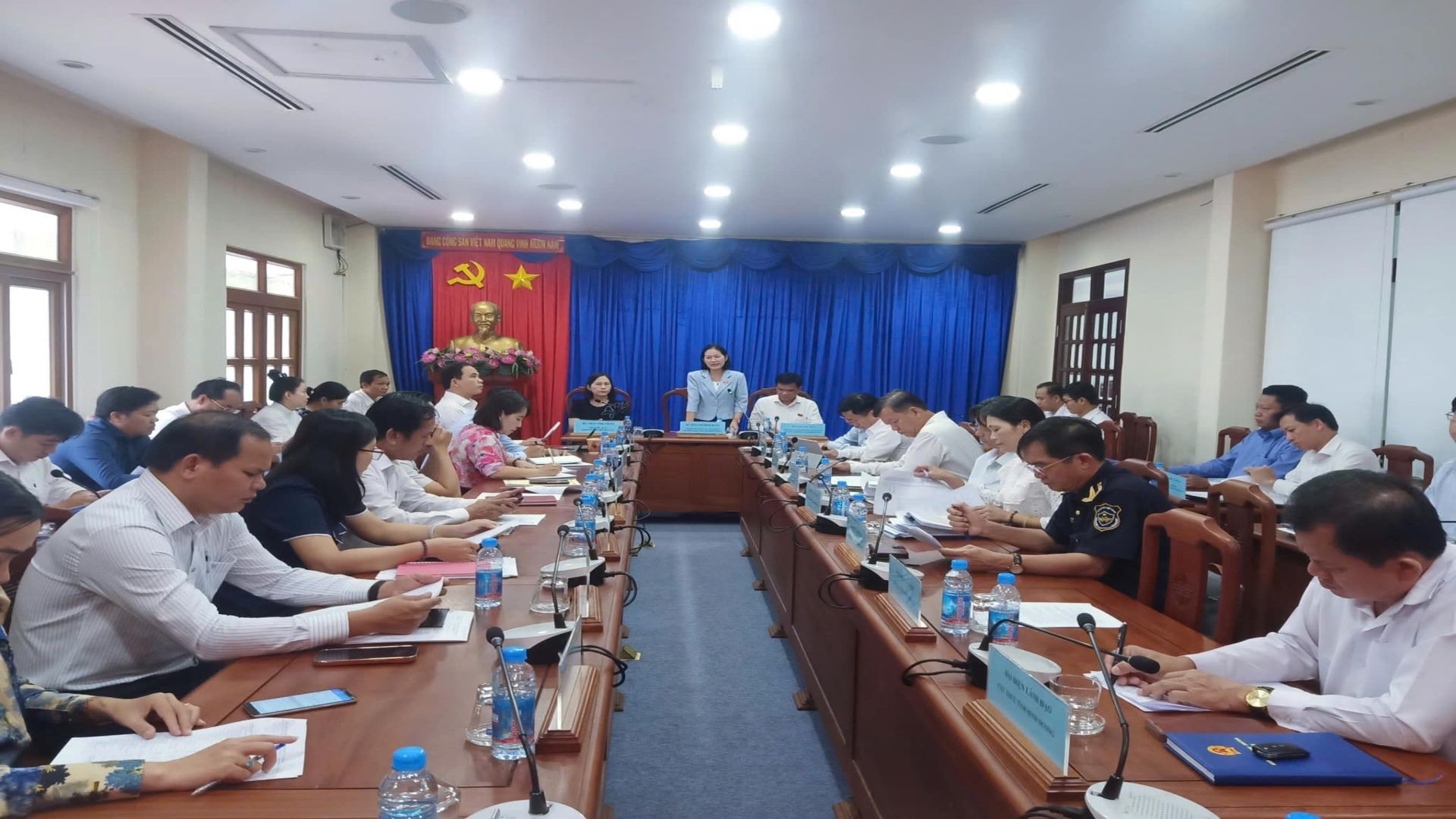 May be an image of 10 people, people studying and text