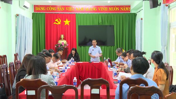 Lãnh đạo Bến Cát làm việc về tình hình triển khai, thực hiện Đại hội đại biểu Đảng bộ phường Mỹ Phước và phường An Điền nhiệm kỳ 2025-2030