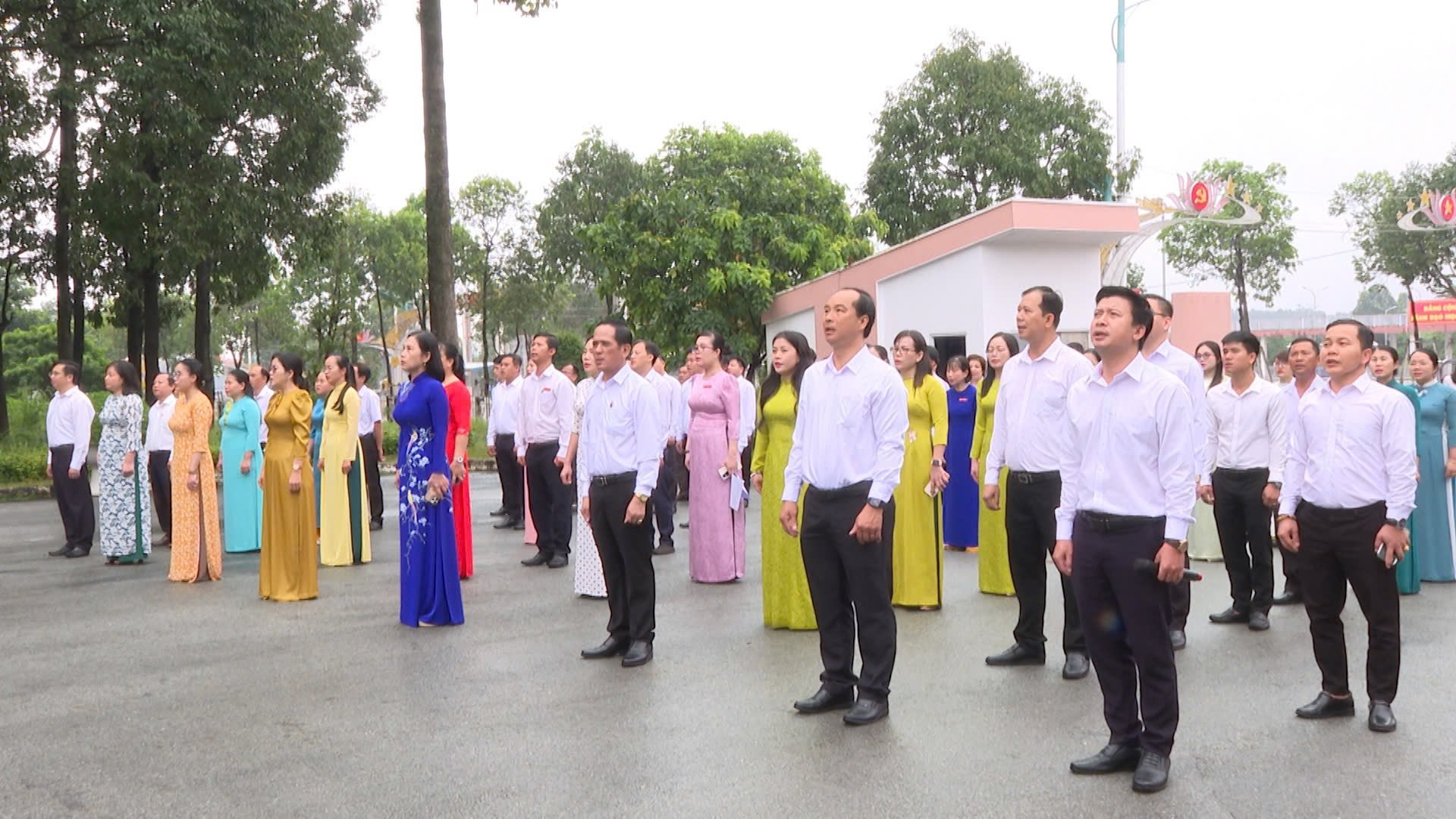 Bến Cát phát động Hưởng ứng Ngày Pháp luật Nước Cộng hòa xã hội chủ nghĩa Việt Nam