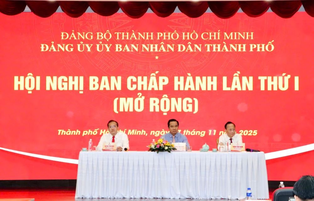 Hội nghị BCH Đảng bộ UBND TP.Hồ Chí Minh: Bàn giải pháp tăng tốc, phấn đấu tăng trưởng kinh tế đạt 8,5%