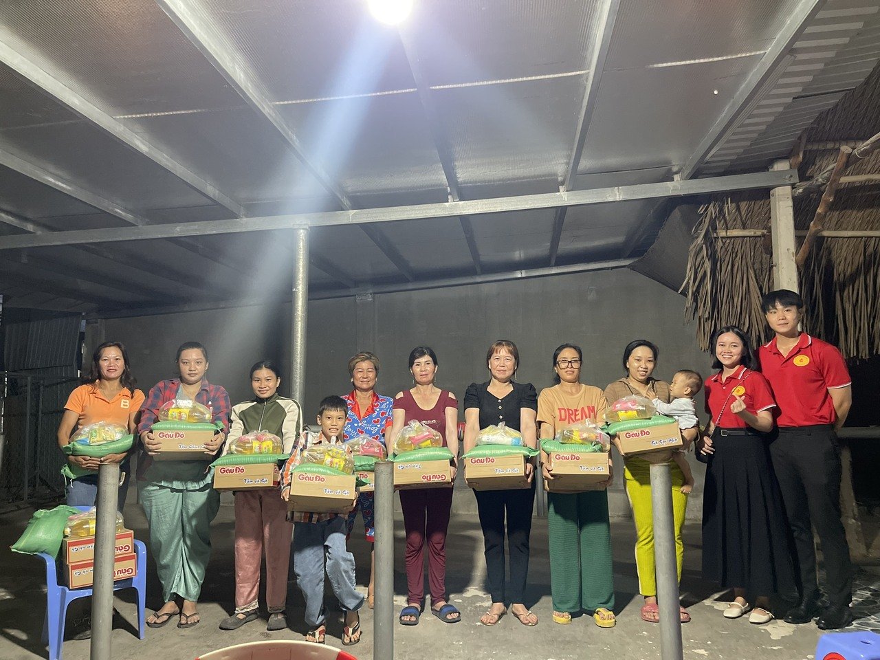 PHỤ NỮ XÃ BÌNH MỸ  CHUNG TAY CHĂM LO CHO NỮ CÔNG NHÂN NHÀ TRỌ