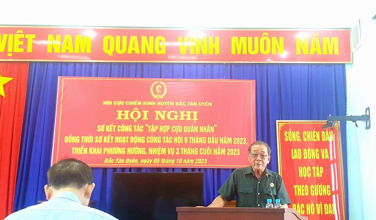 HỘI CỰU CHIẾN BINH XÃ BÌNH MỸ, HUYỆN BẮC TÂN UYÊN THỰC HIỆN TỐT CÔNG TÁC VẬN ĐỘNG XÂY DỰNG TUYẾN ĐƯỜNG HOA KIỂU MẪU