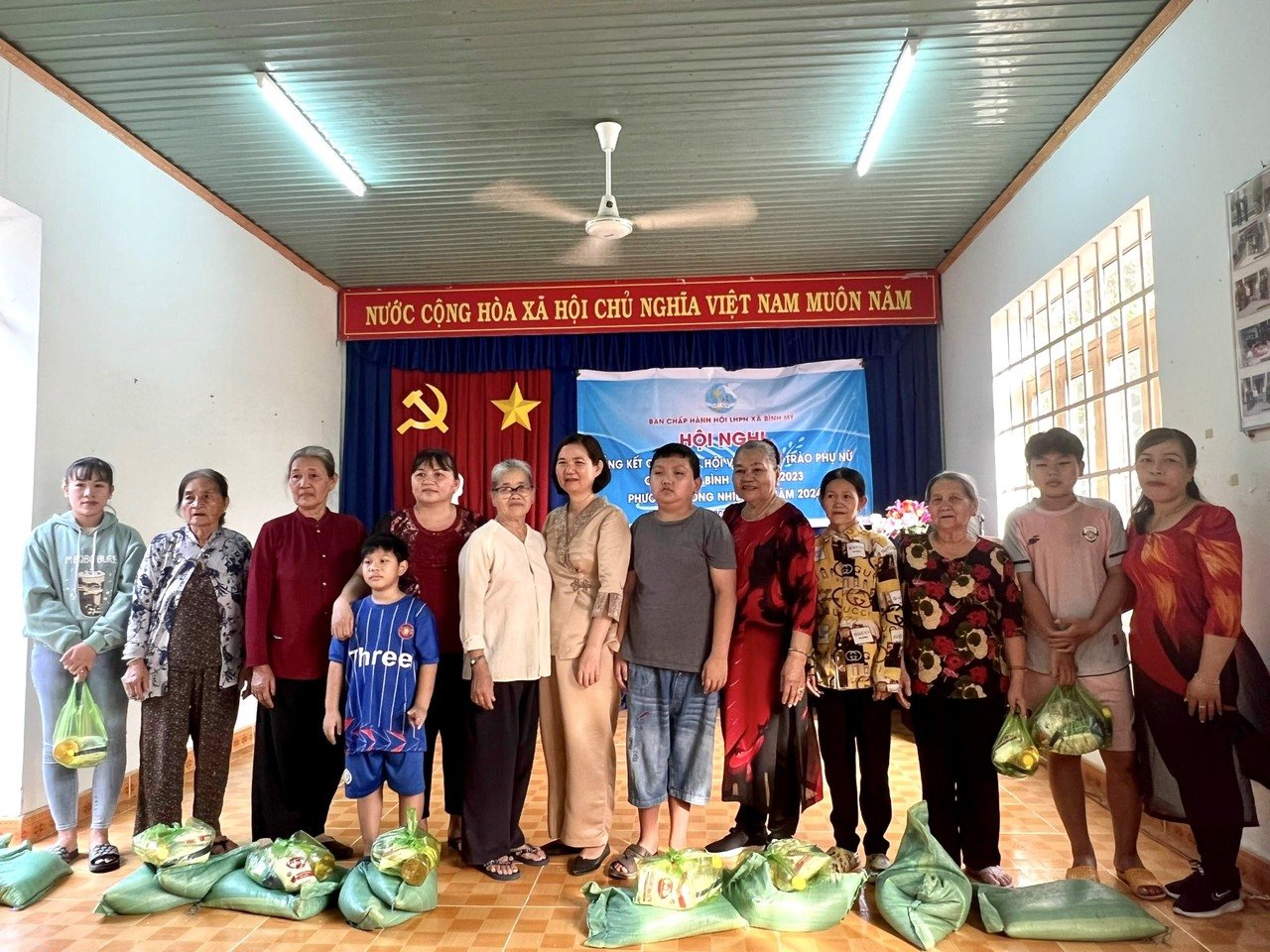 Chi hội Phụ nữ ấp Bình Cơ và Bào Gốc tổng kết công tác hội và phong trào phụ nữ năm 2023