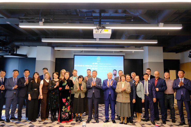 Đoàn công tác thành phố Hà Nội thăm, làm việc tại Liên bang Nga