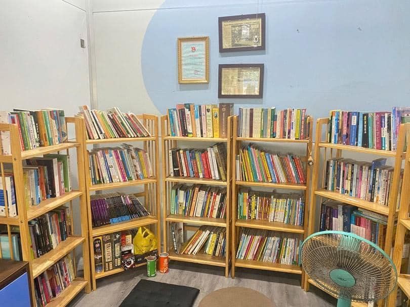 C&oacute; thể l&agrave; h&igrave;nh ảnh về s&aacute;ch v&agrave; văn bản