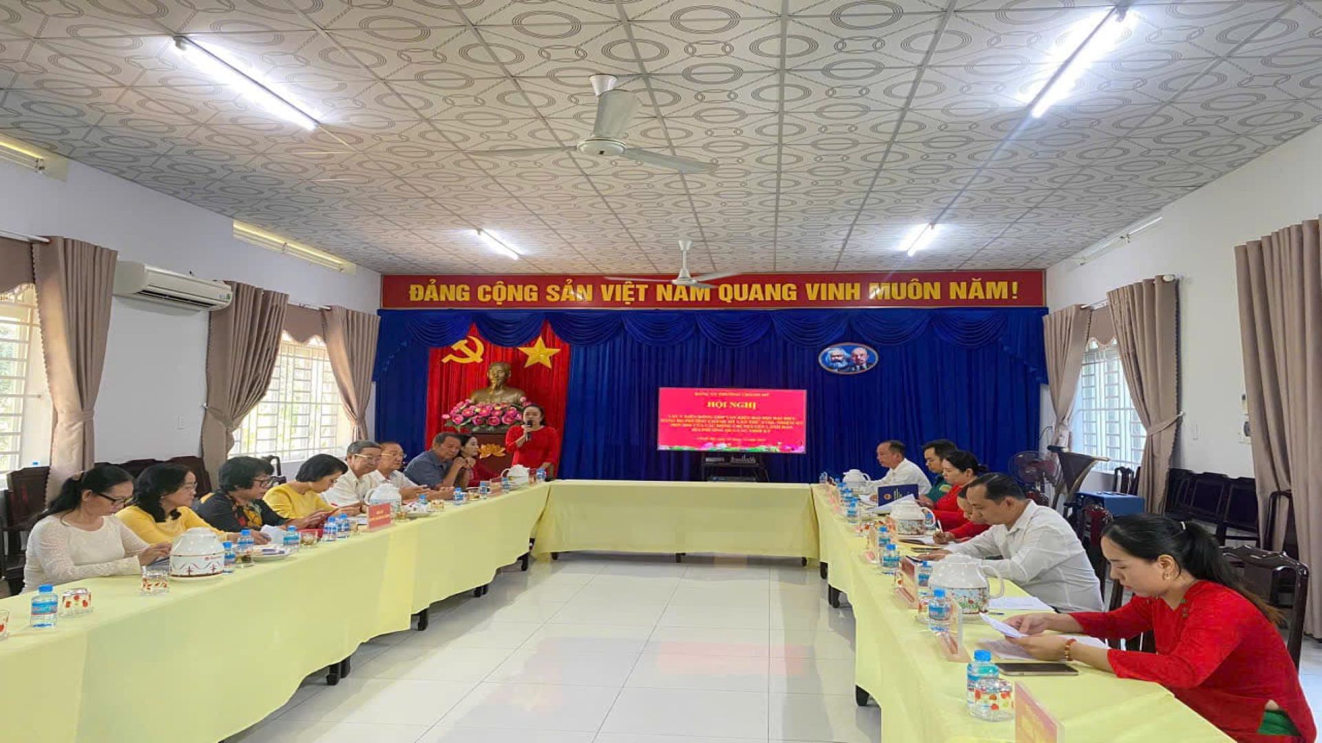 PHƯỜNG CHÁNH MỸ: TỔ CHỨC HỘI NGHỊ ĐÓNG GÓP VĂN KIỆN ĐẠI HỘI ĐẠI BIỂU ĐẢNG BỘ PHƯỜNG (LẦN XVIII) NHIỆM KỲ 2025 - 2030